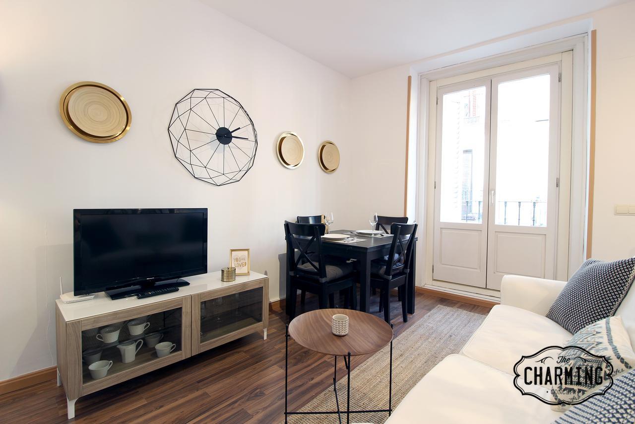 Charming Huertas Apartment Madrid Bagian luar foto