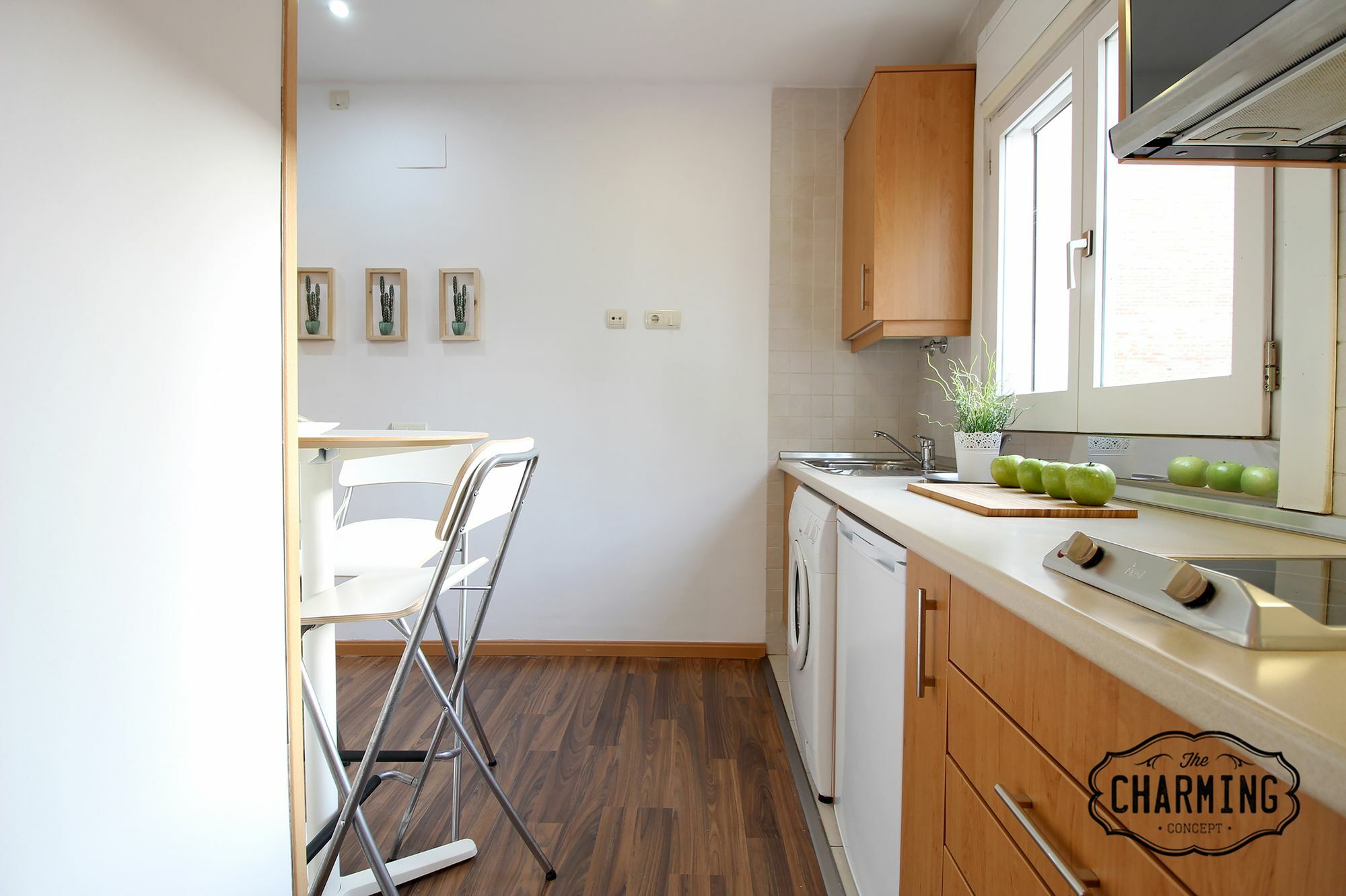 Charming Huertas Apartment Madrid Bagian luar foto