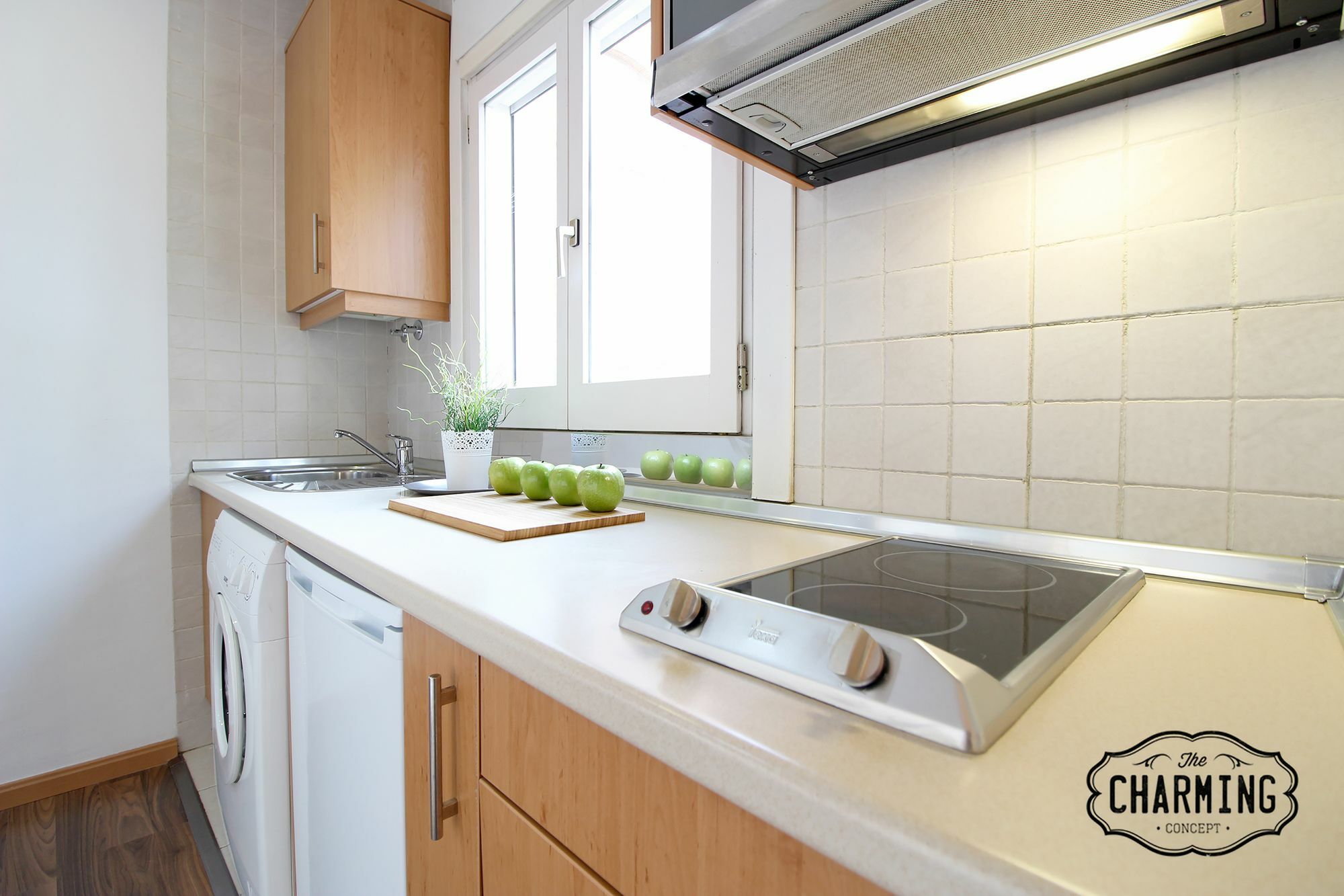 Charming Huertas Apartment Madrid Bagian luar foto
